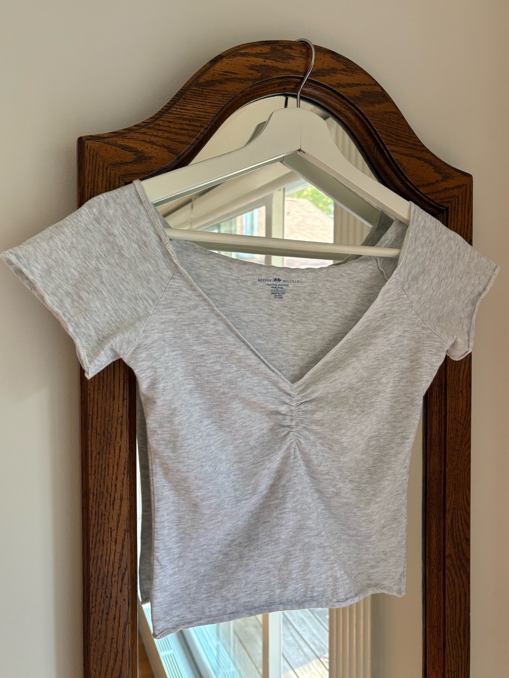 Brandy Melville light grey top